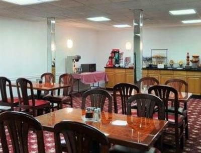 фото отеля Ramada Groton
