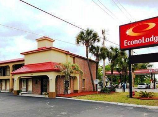 фото отеля Econo Lodge Walterboro