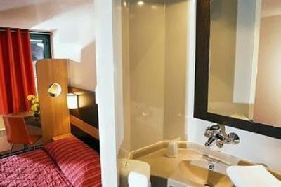 фото отеля Premiere Classe Valenciennes Sud Rouvignies Hotel