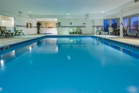 фото отеля Country Inn & Suites Bloomington-Normal Airport