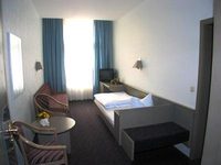 Birth City Hotel