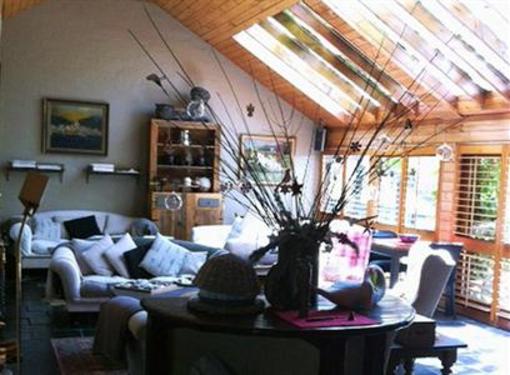 фото отеля Crackenback Farm Guesthouse