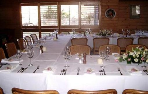 фото отеля Crackenback Farm Guesthouse