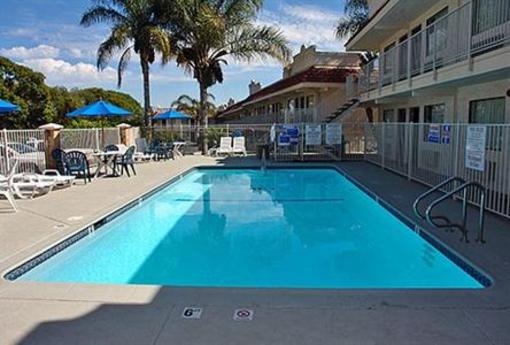 фото отеля Motel 6 - Carlsbad