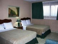 Mariscal Hotel & Suites