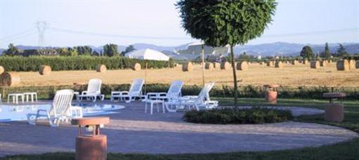 фото отеля Azienda Agrituristica La Lupa Castelfranco Emilia