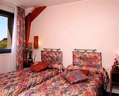 фото отеля Hotel de la Poste Chateauneuf-de-Randon
