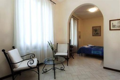 фото отеля Bed & Breakfast La Mongolfiera Florence