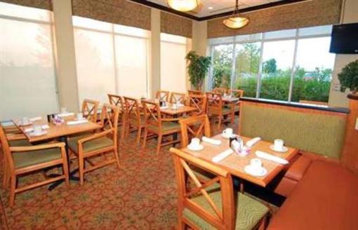 фото отеля Hilton Garden Inn Kankakee