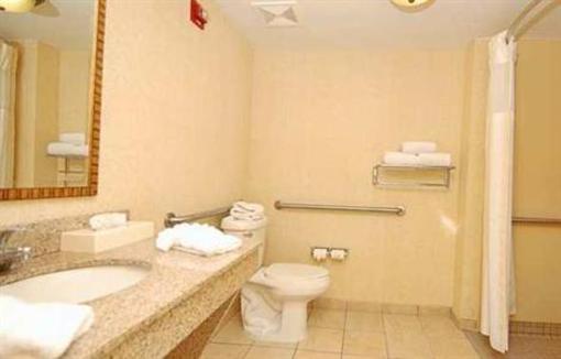фото отеля Hilton Garden Inn Kankakee