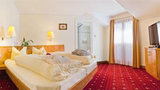 фото отеля Hotel Alpenhof Bad Wiessee
