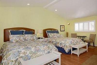 фото отеля Sunset Inn Pacific Grove