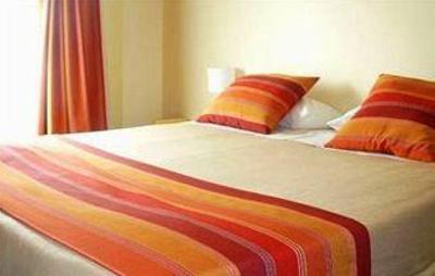 фото отеля Inter-Hotel Le Valois