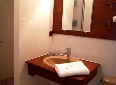 фото отеля Hotel Colbert Tours