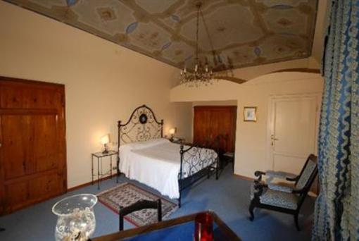 фото отеля Relais Dell Ussero A Villa Di Corliano San Giuliano Terme