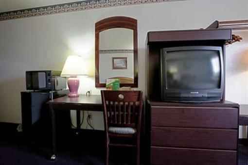 фото отеля Americas Best Value Inn & Suites Bedford (Pennsylvania)