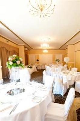 фото отеля Best Western Oaklands Hall Hotel