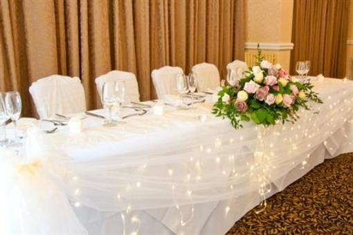 фото отеля Best Western Oaklands Hall Hotel