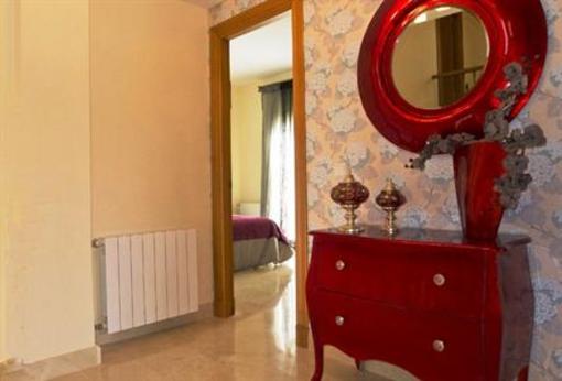фото отеля Los Nebrales Apartments Coin