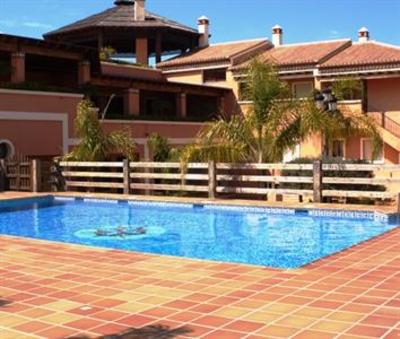 фото отеля Los Nebrales Apartments Coin