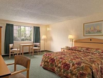 фото отеля Super 8 Colorado Springs South Circle