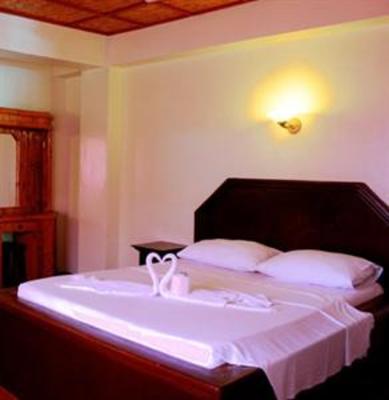 фото отеля Seashore Beach Resort