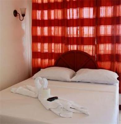фото отеля Seashore Beach Resort