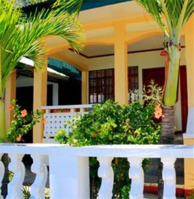 фото отеля Seashore Beach Resort