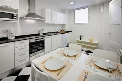 фото отеля Lauria Gallery Apartment