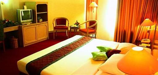 фото отеля Royal Palace Hotel Bandung