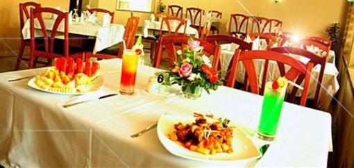фото отеля Royal Palace Hotel Bandung
