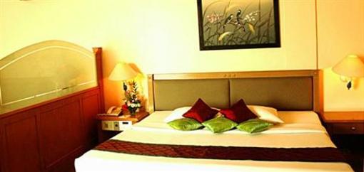 фото отеля Royal Palace Hotel Bandung