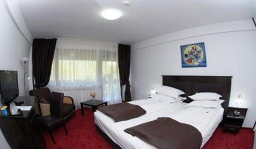фото отеля Hotel Cumpatu