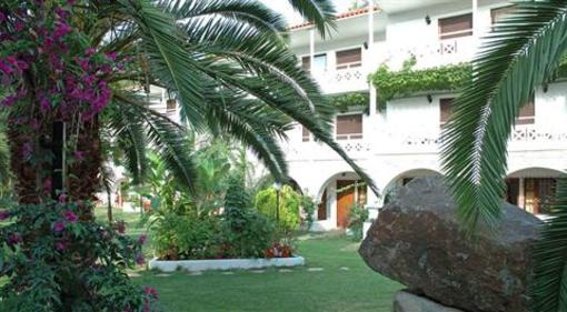 фото отеля Hotel Porfi Beach