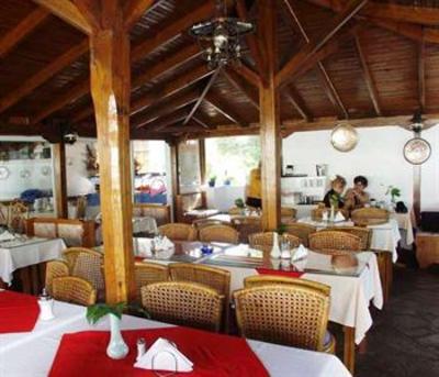 фото отеля Hotel Porfi Beach