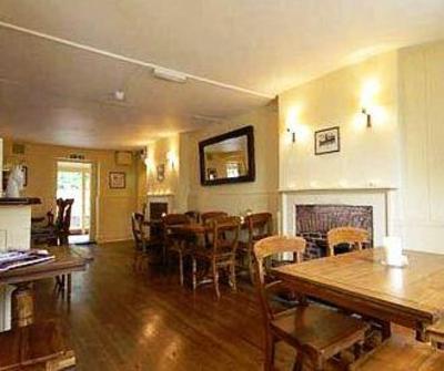 фото отеля White Horse Inn Sutton (England)