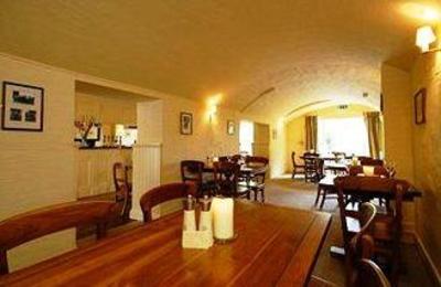 фото отеля White Horse Inn Sutton (England)
