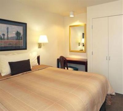 фото отеля Candlewood Suites - Santa Clara
