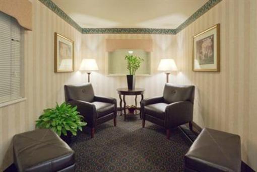 фото отеля Candlewood Suites - Santa Clara