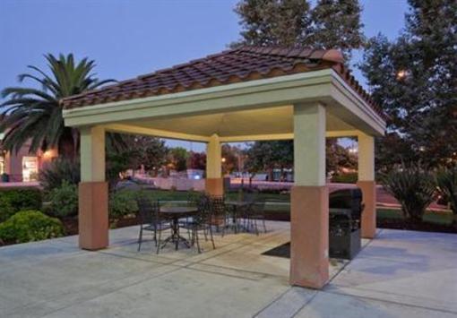 фото отеля Candlewood Suites - Santa Clara