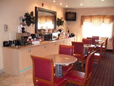 фото отеля BEST WESTERN Manhattan Inn