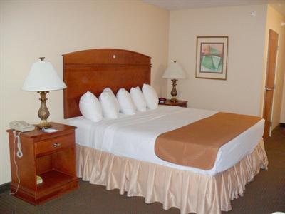 фото отеля BEST WESTERN Manhattan Inn