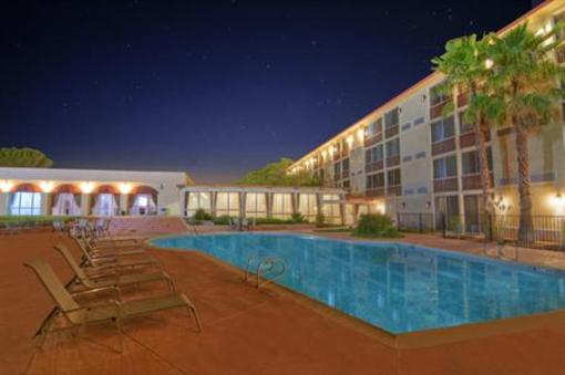 фото отеля The Palmdale Hotel
