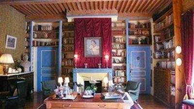 фото отеля Chateau Royal de Saint Saturnin