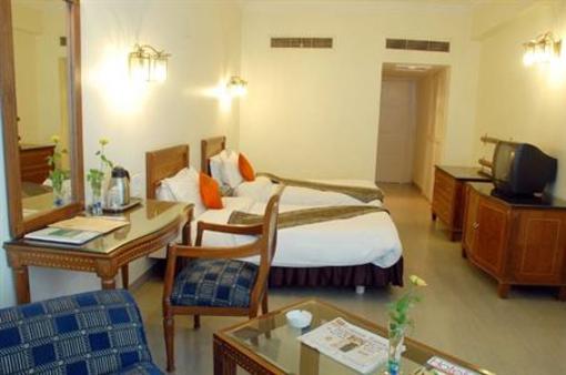 фото отеля Amarpreet Hotel Aurangabad