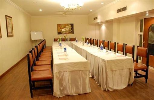 фото отеля Amarpreet Hotel Aurangabad
