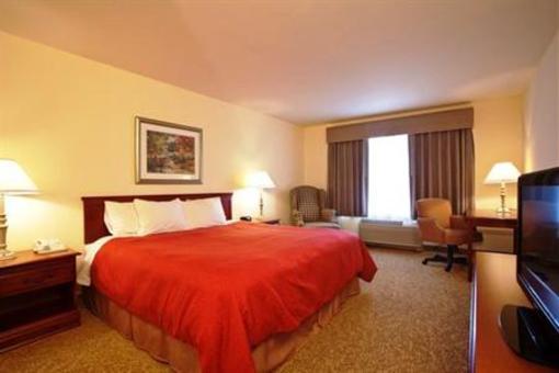 фото отеля Country Inn & Suites By Carlson, Big Rapids, MI