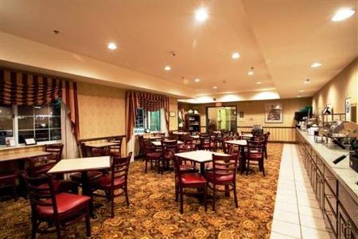 фото отеля Country Inn & Suites By Carlson, Big Rapids, MI