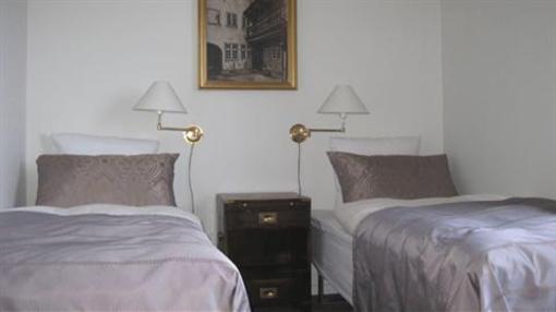 фото отеля Madam Sprunck Hotel & Restaurant