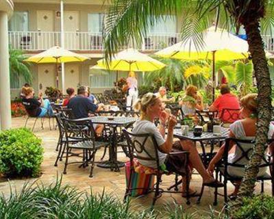 фото отеля Thunderbird Beach Resort